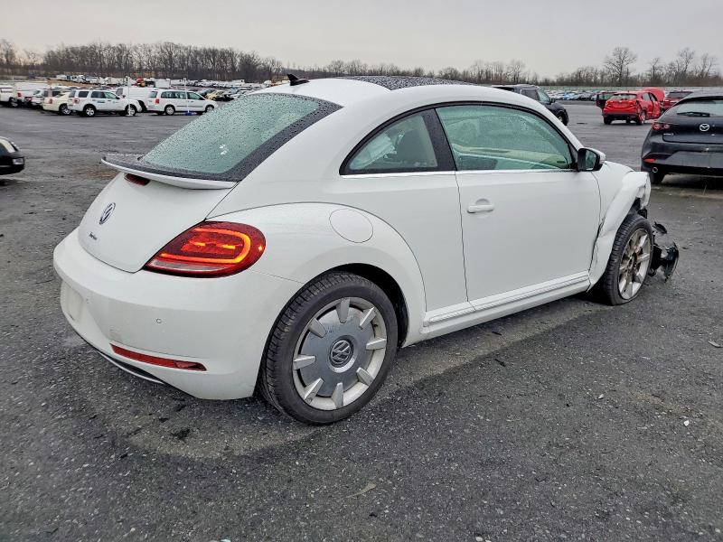 Фото 3 - VOLKSWAGEN BEETLE