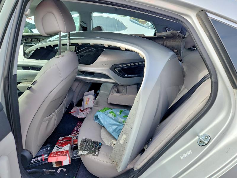 Фото 10 - HYUNDAI SONATA