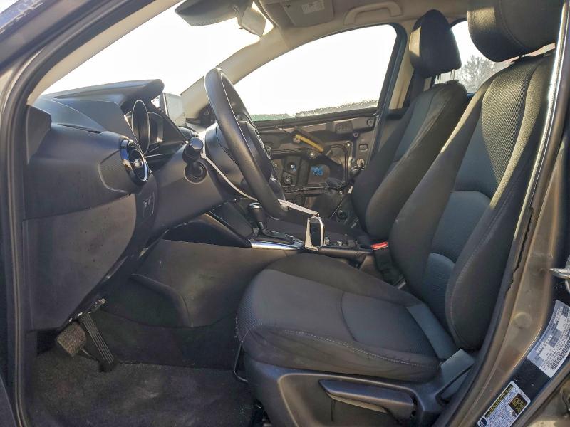 Фото 7 - TOYOTA YARIS