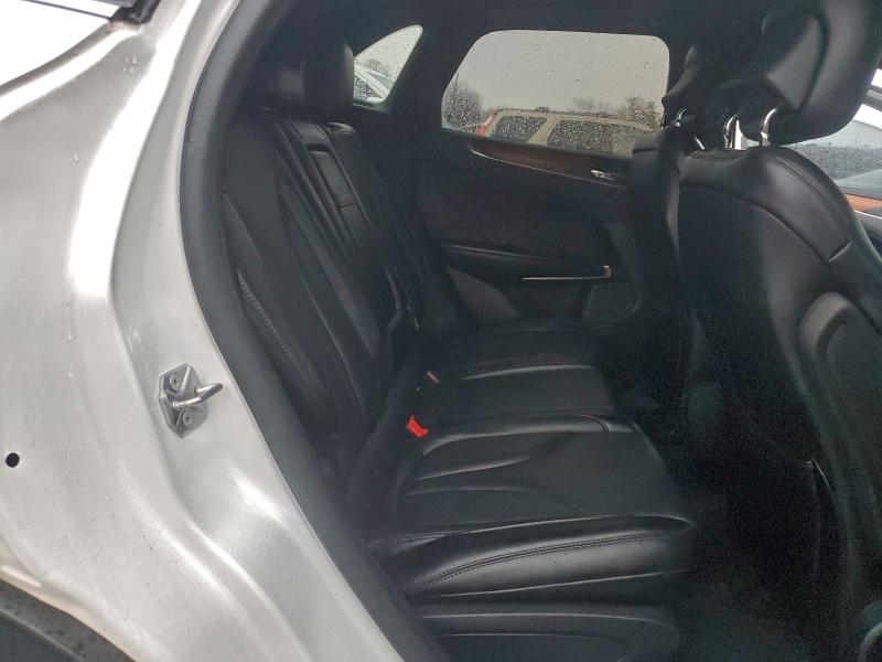 LINCOLN MKC 2017 VIN 5LMTJ3DH1HUL36569