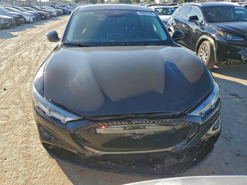 Фото 5 - FORD MUSTANG