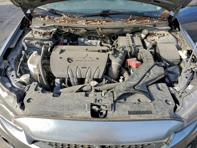 Фото 11 - MITSUBISHI LANCER