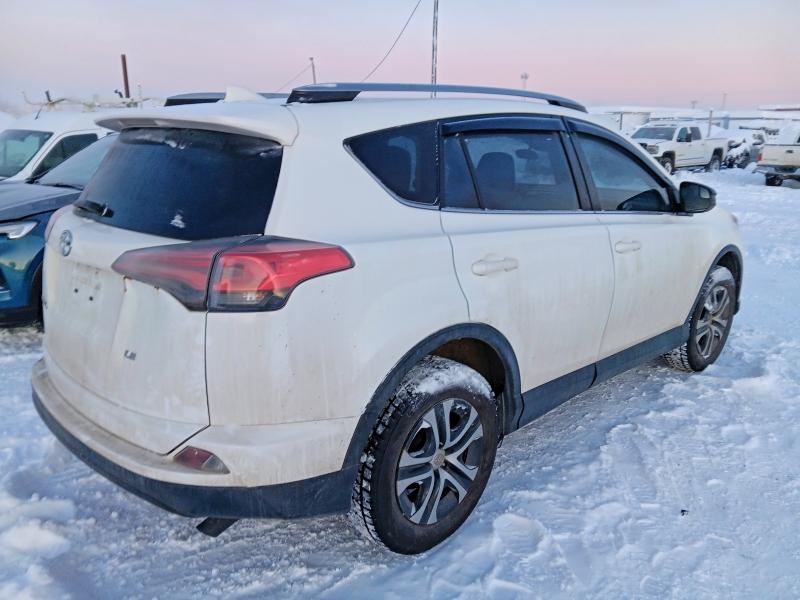 Фото 3 - TOYOTA RAV4