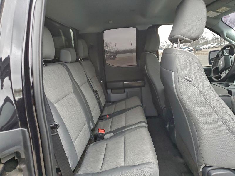 Фото 10 - FORD F-150