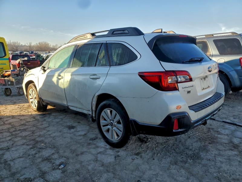 Фото 2 - SUBARU OUTBACK