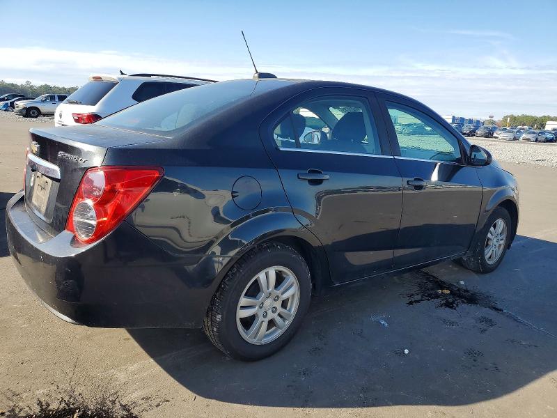 Фото 3 - CHEVROLET SONIC