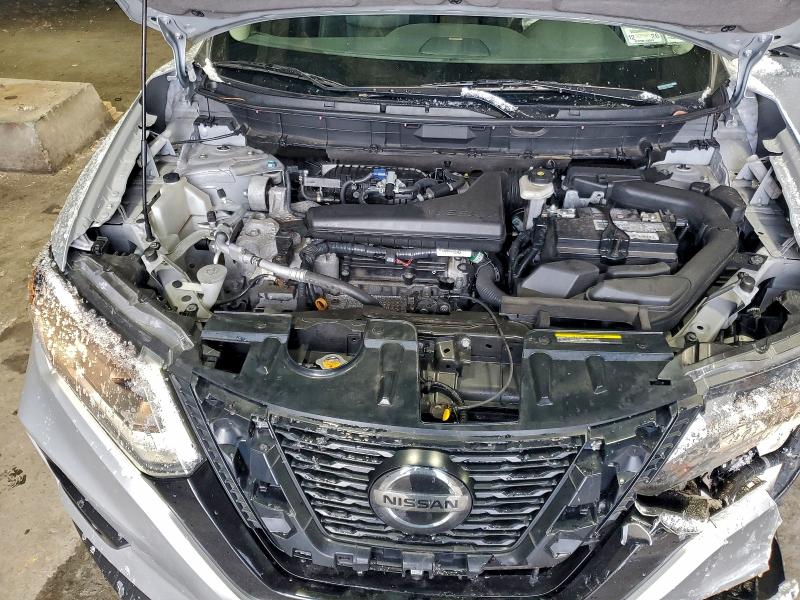 Фото 12 - NISSAN ROGUE