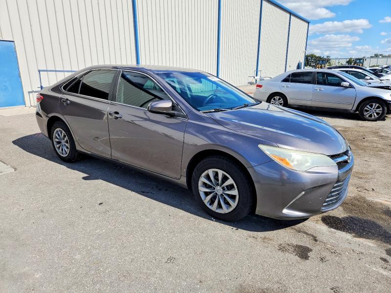 Фото 4 - TOYOTA CAMRY