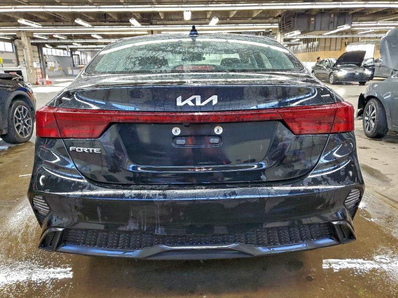 Фото 6 - KIA FORTE