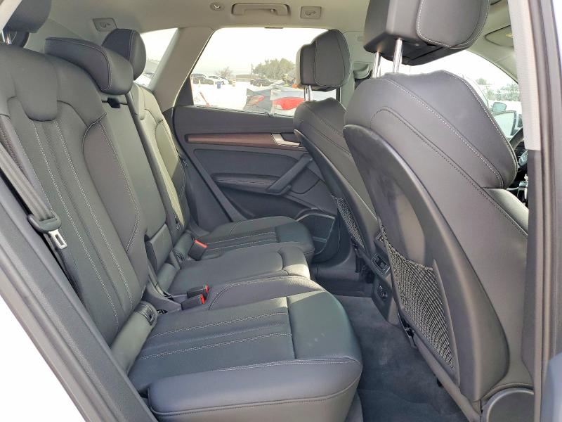 Фото 11 - AUDI Q5