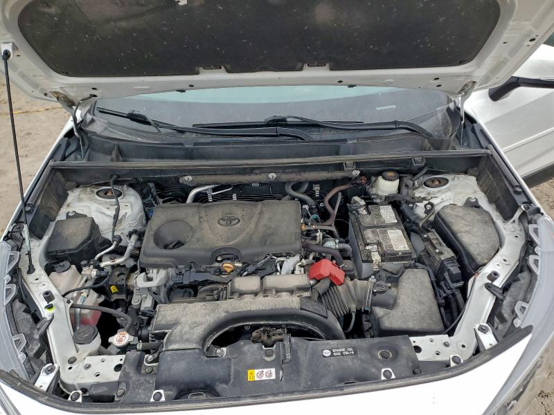 Фото 12 - TOYOTA RAV4