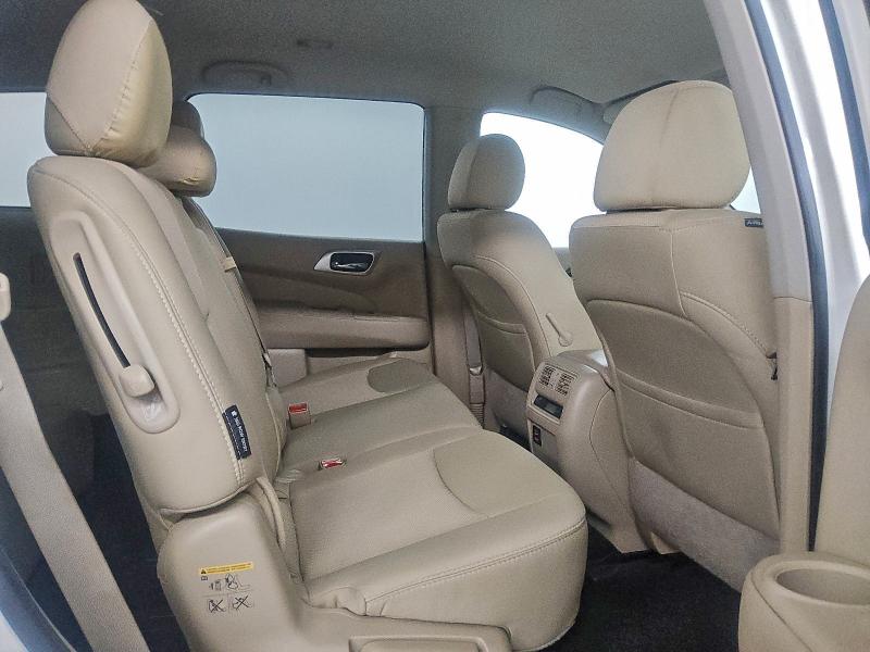 Фото 11 - NISSAN PATHFINDER