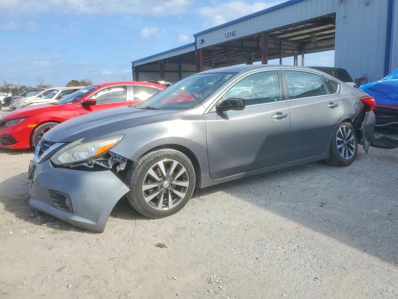 Фото 1 - NISSAN ALTIMA