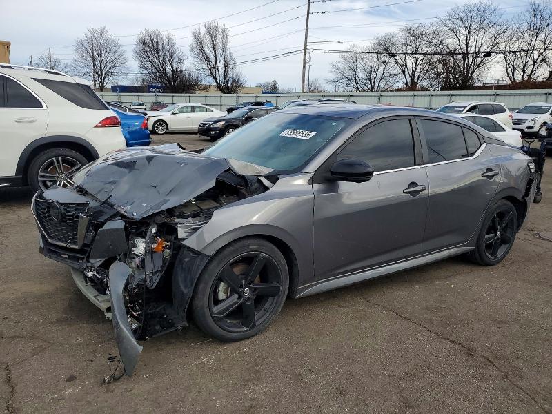 Фото 1 - NISSAN SENTRA