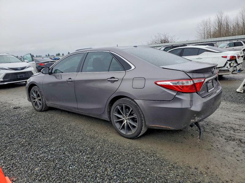 Фото 2 - TOYOTA CAMRY