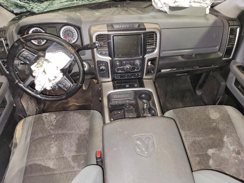 RAM All Models 2017 VIN 3C6UR5DJ1HG771475