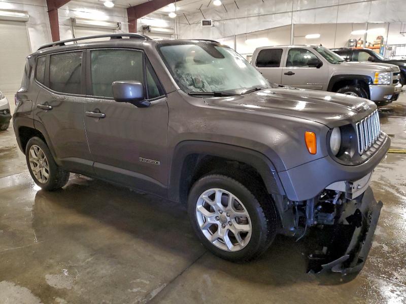 Фото 4 - JEEP RENEGADE
