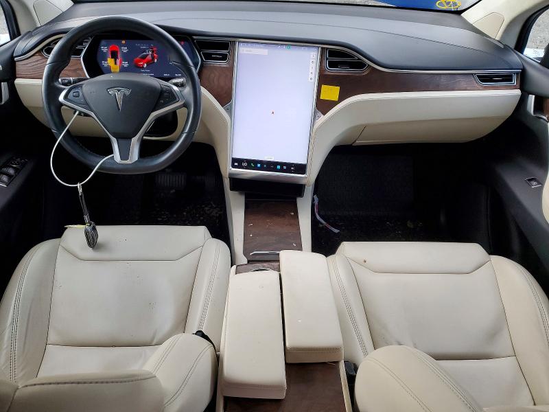 Фото 8 - TESLA MODEL X