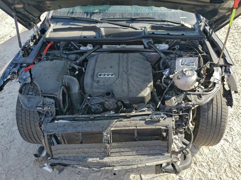 Фото 12 - AUDI Q5