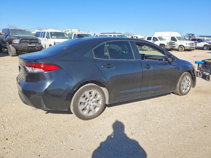 Фото 3 - TOYOTA COROLLA