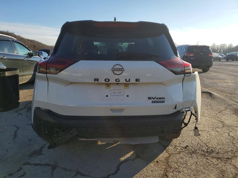 Фото 6 - NISSAN ROGUE