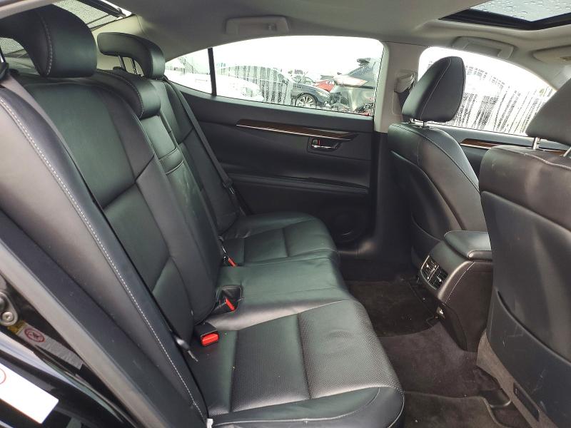 Фото 10 - LEXUS ES350