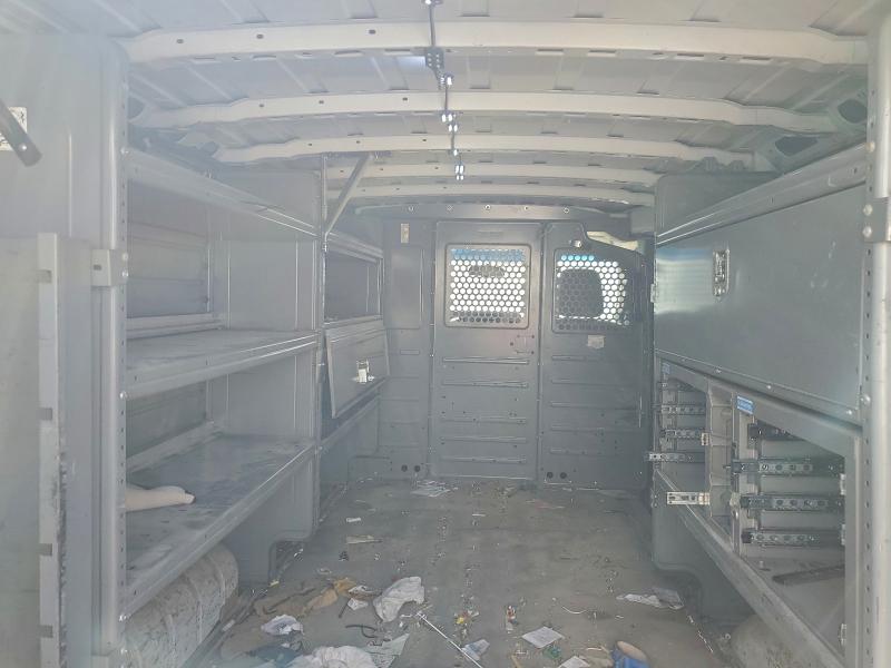 Фото 10 - NISSAN NV