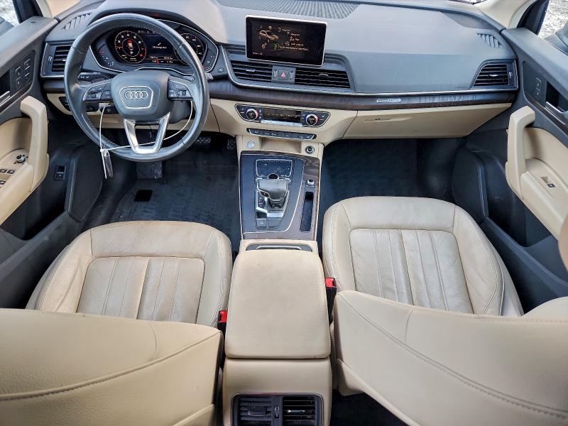 Фото 8 - AUDI Q5