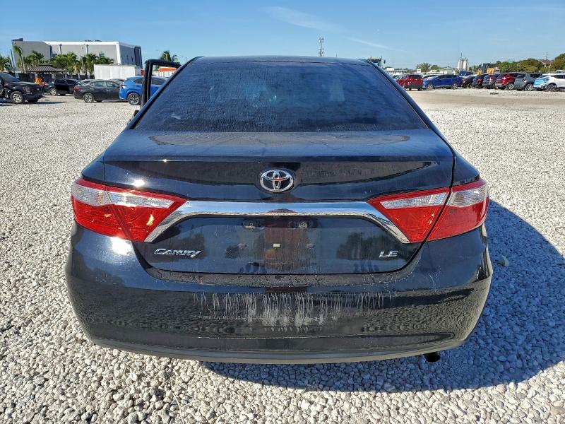 Фото 6 - TOYOTA CAMRY