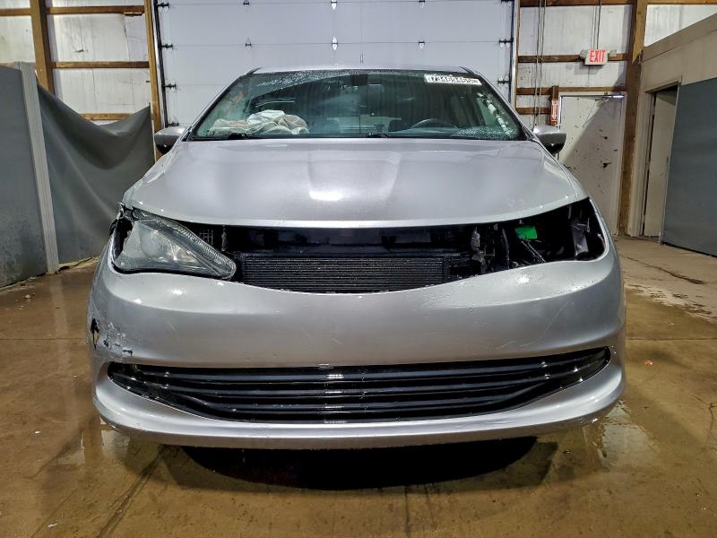 Фото 5 - CHRYSLER MINIVAN