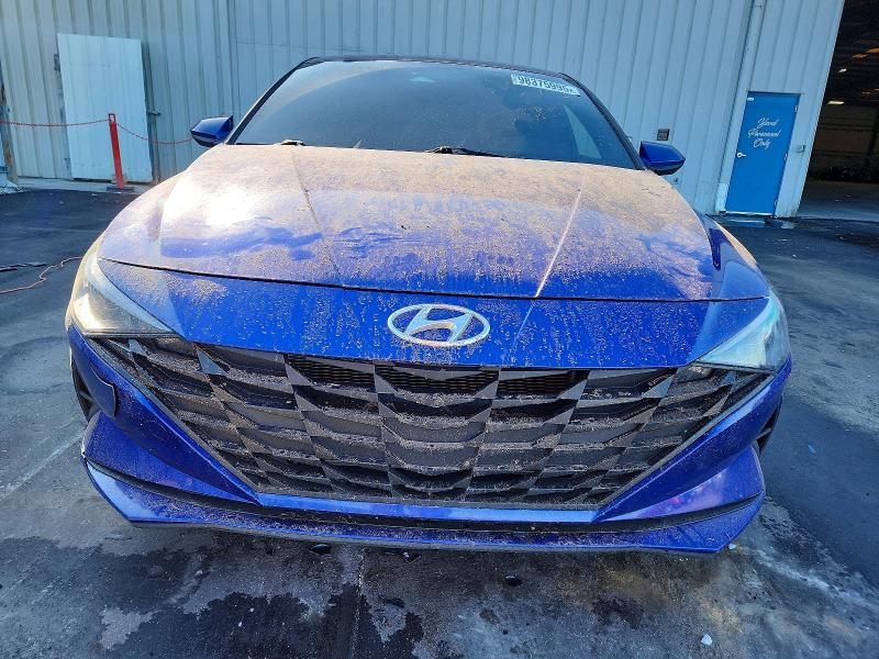 Фото 5 - HYUNDAI ELANTRA