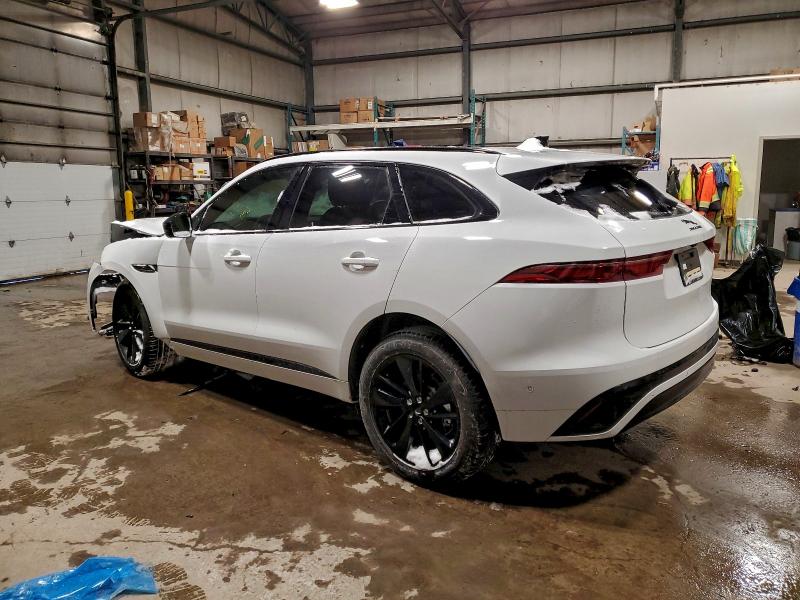 Фото 2 - JAGUAR F-PACE