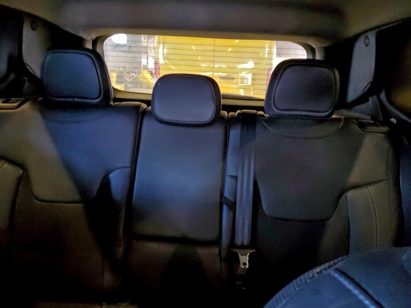 Фото 10 - JEEP RENEGADE