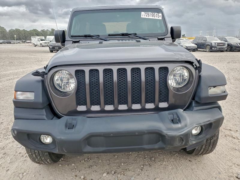 Фото 5 - JEEP WRANGLER