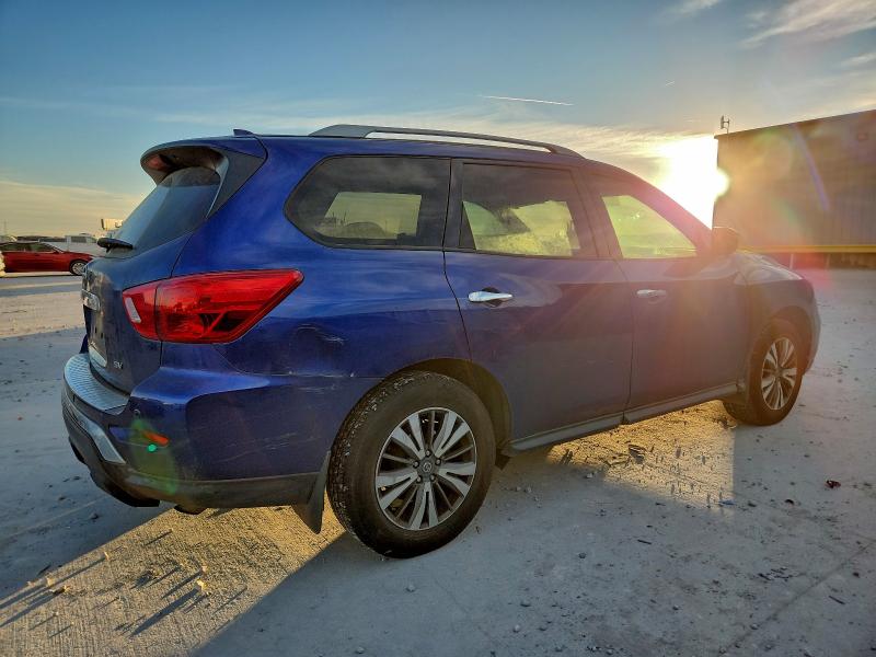 Фото 3 - NISSAN PATHFINDER