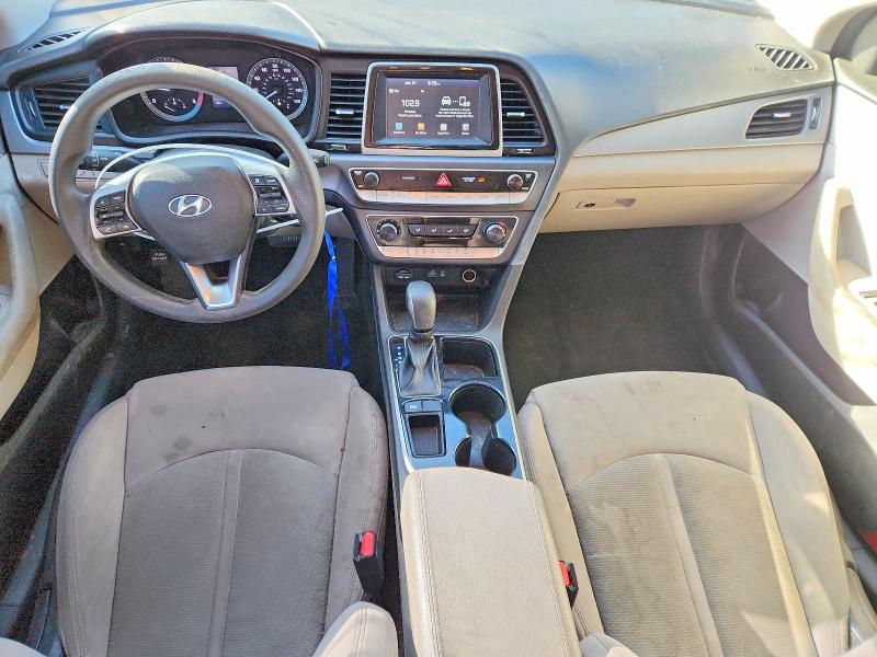 Фото 8 - HYUNDAI SONATA