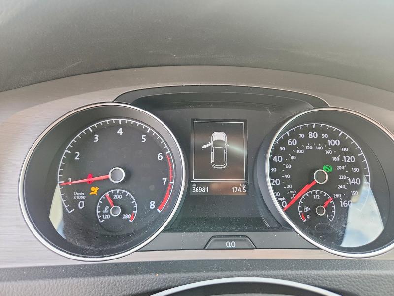 Фото 9 - VOLKSWAGEN GOLF