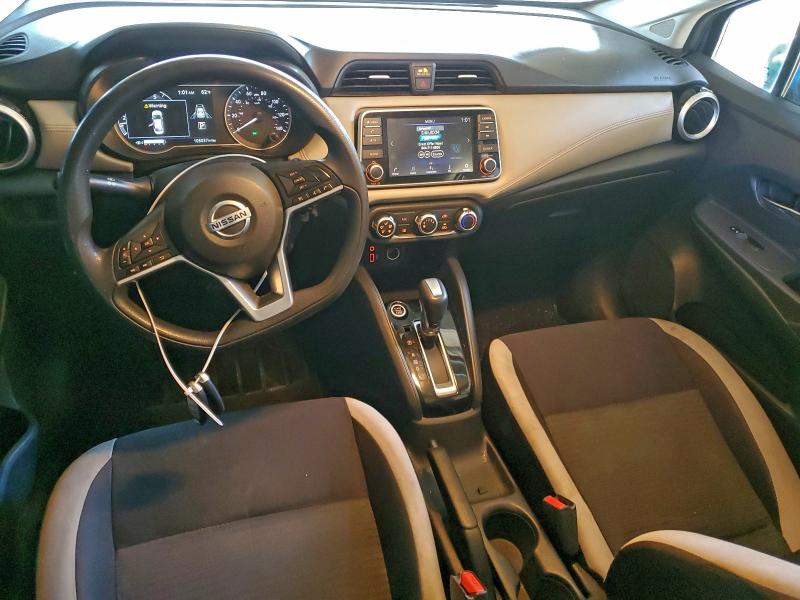 Фото 8 - NISSAN VERSA