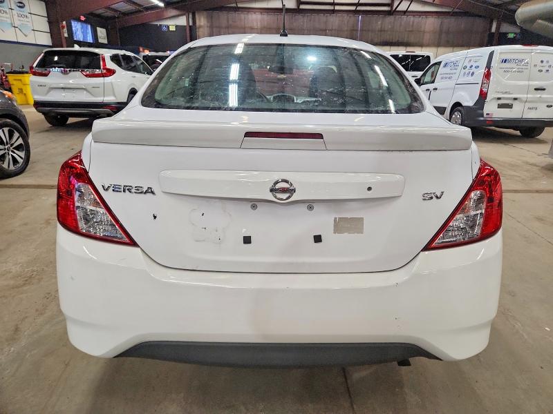 Фото 6 - NISSAN VERSA