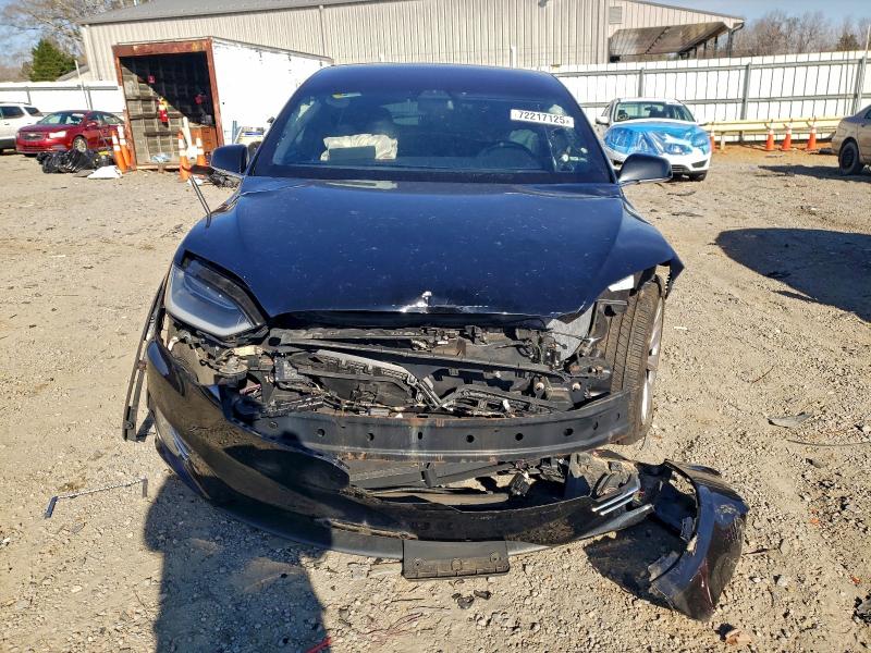 Фото 5 - TESLA MODEL X