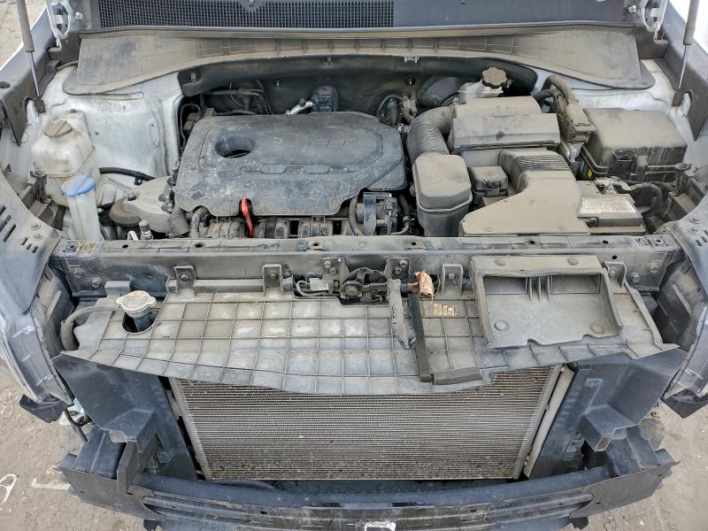 Фото 12 - KIA SORENTO