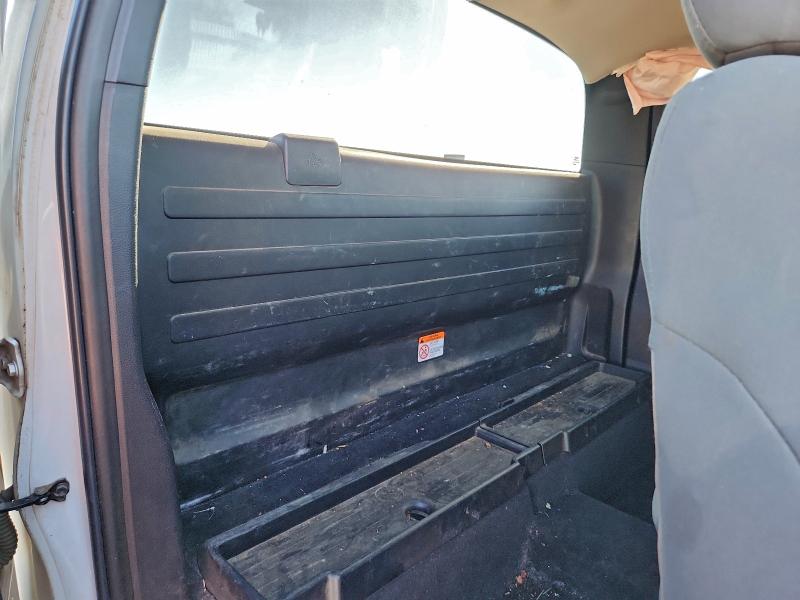 Фото 10 - TOYOTA TACOMA