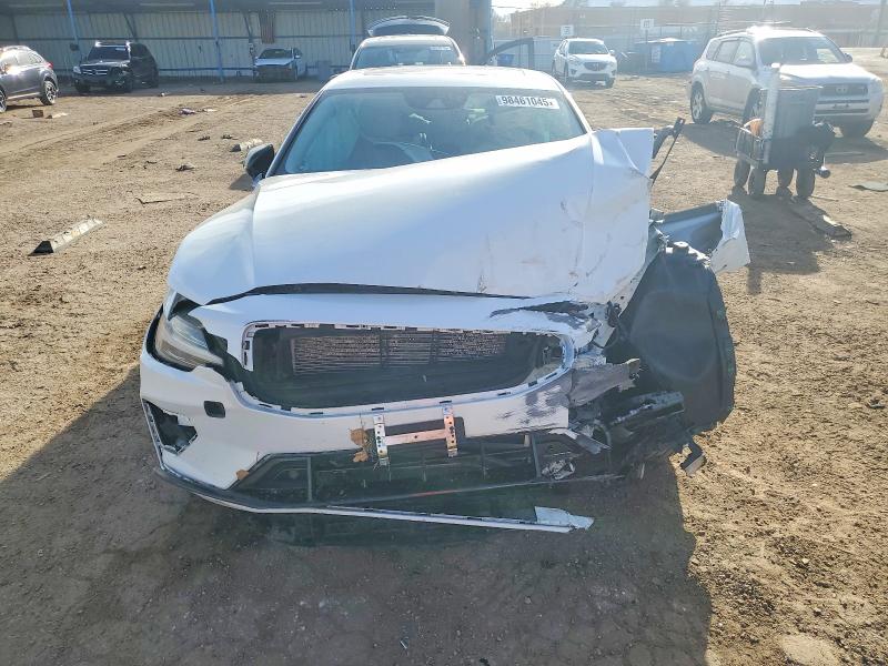 Фото 5 - VOLVO S60