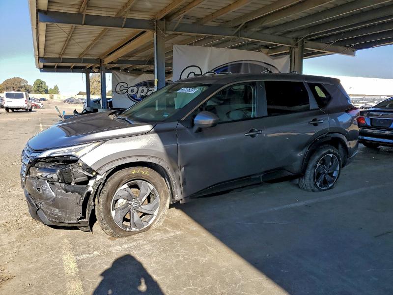 Фото 1 - NISSAN ROGUE