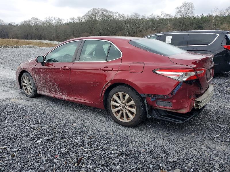 Фото 2 - TOYOTA CAMRY