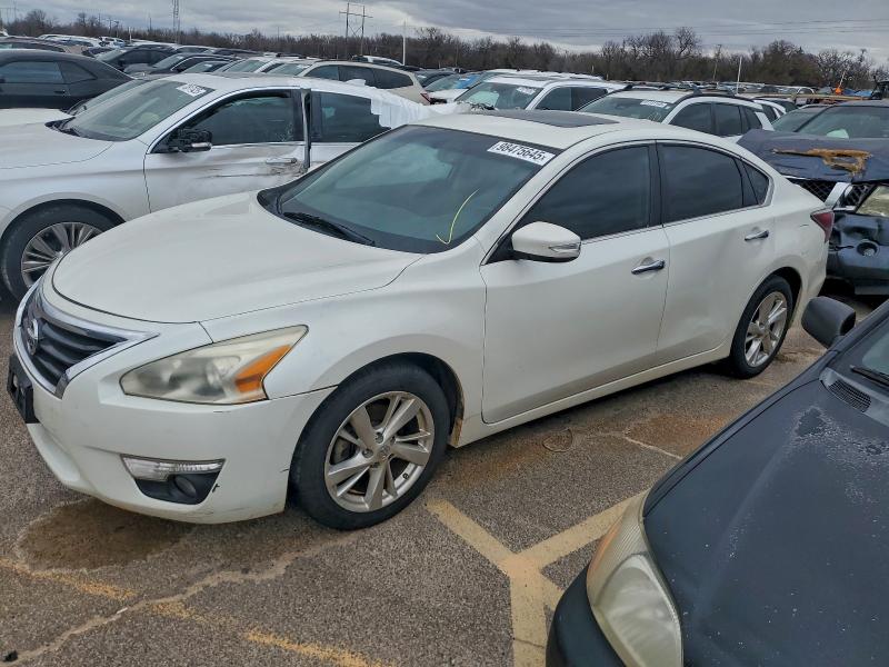 Фото 1 - NISSAN ALTIMA