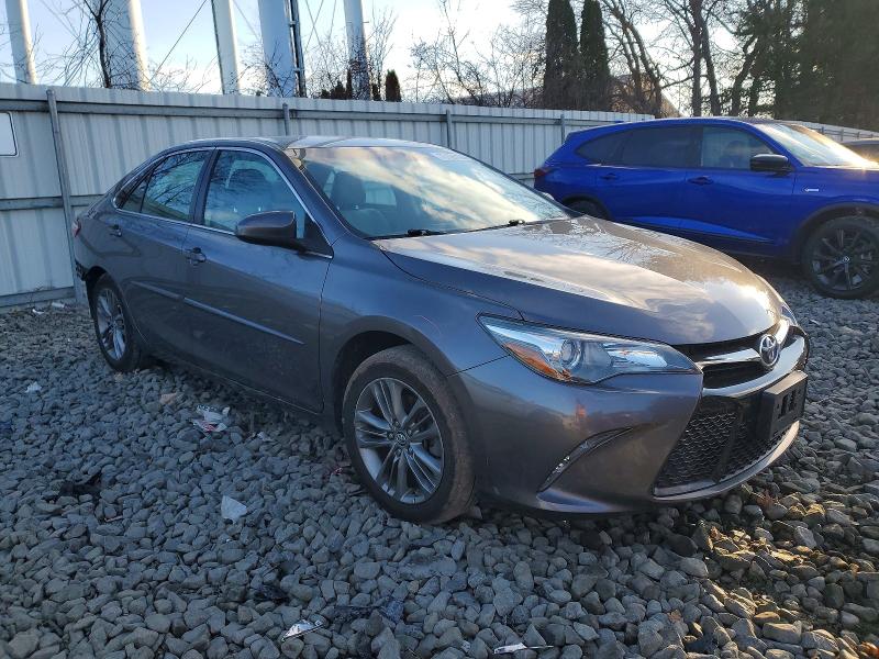 Фото 4 - TOYOTA CAMRY