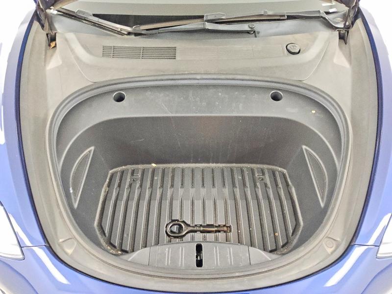 Фото 11 - TESLA MODEL 3