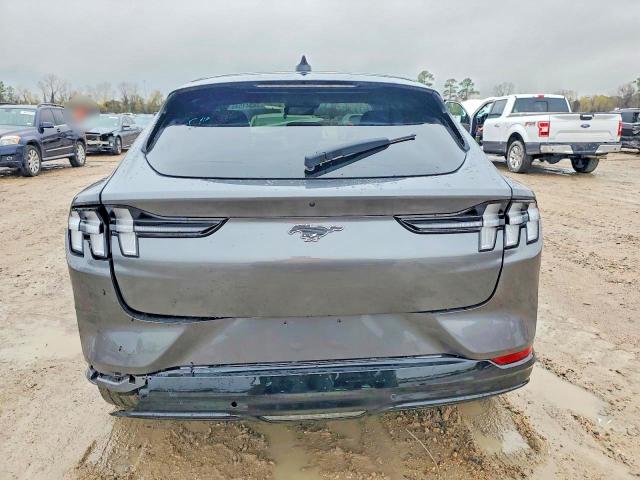 Фото 6 - FORD MUSTANG