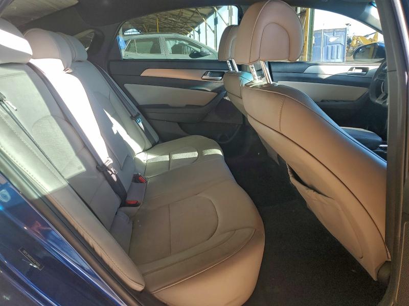 Фото 10 - HYUNDAI SONATA